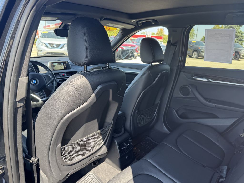 2017 BMW X1 Image 18