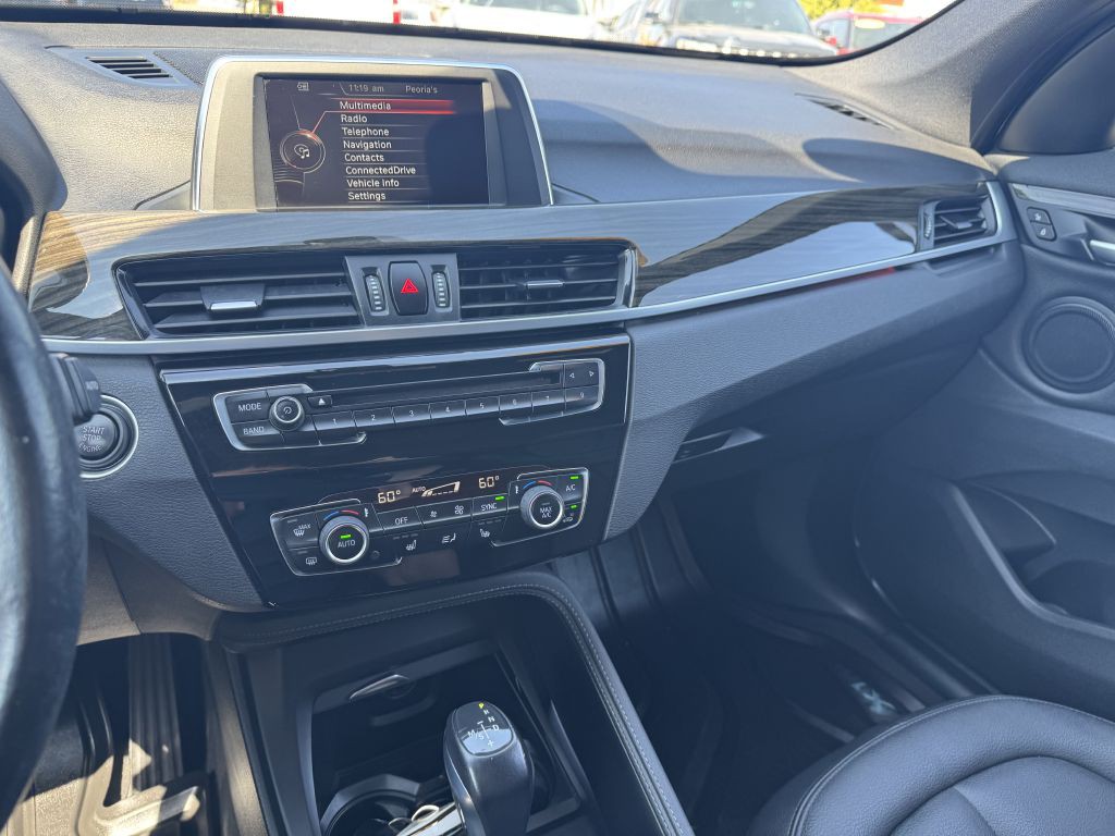 2017 BMW X1 Image 26