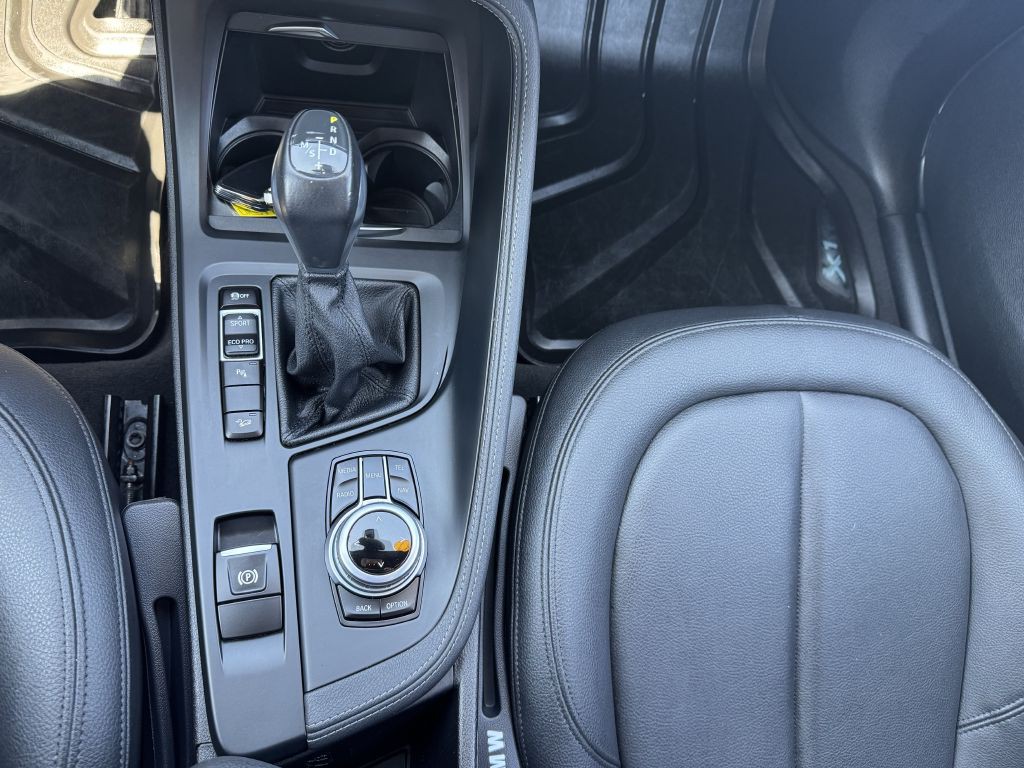 2017 BMW X1 Image 28