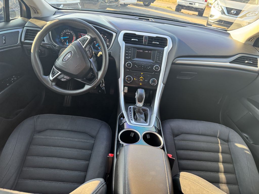 2013 Ford Fusion Image 20