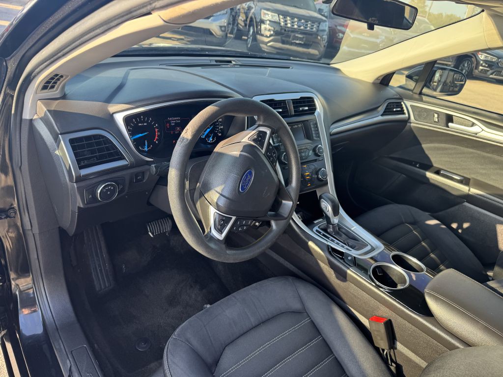 2013 Ford Fusion Image 22