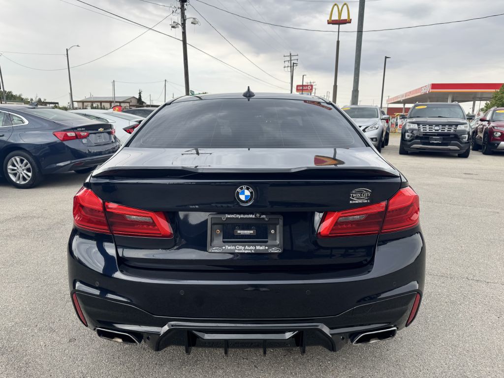 2017 BMW 5 Series Image 6