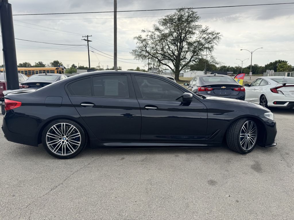 2017 BMW 5 Series Image 8