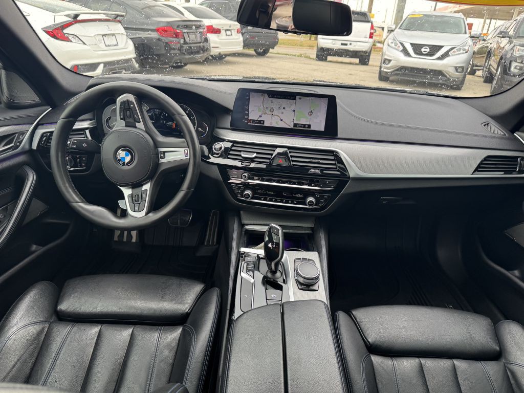 2017 BMW 5 Series Image 18