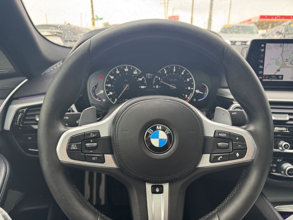 2017 BMW 5 Series Image 21