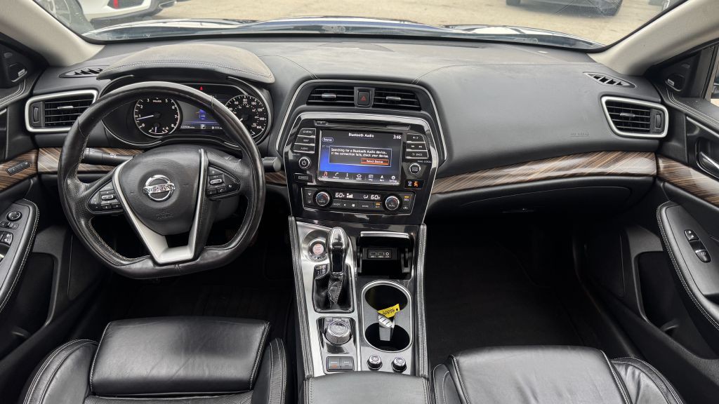 2017 Nissan Maxima Image 21