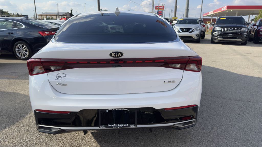 2021 Kia K5 Image 6
