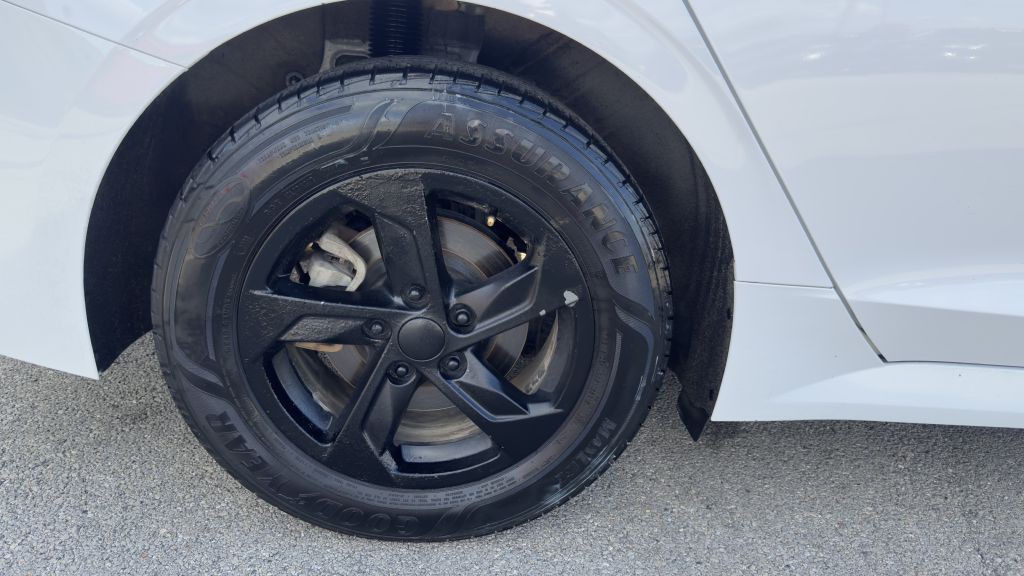 2021 Kia K5 Image 11
