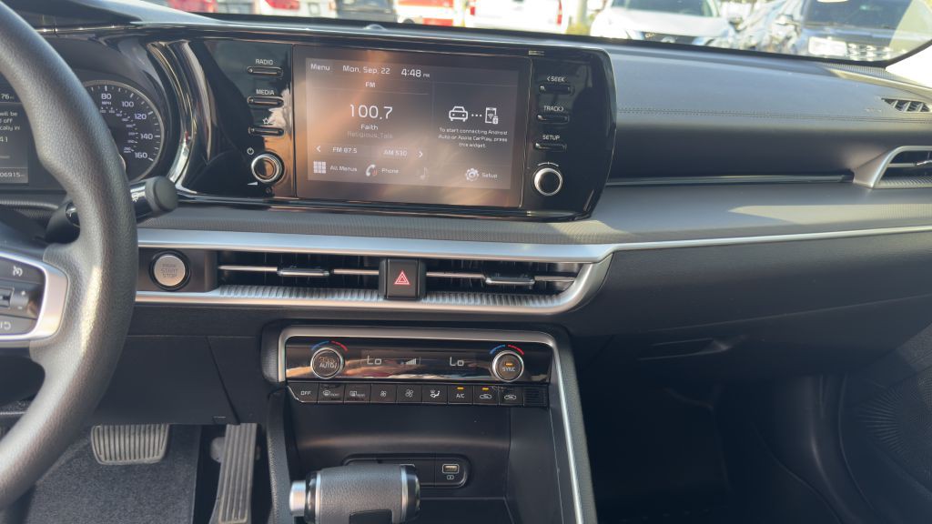 2021 Kia K5 Image 17