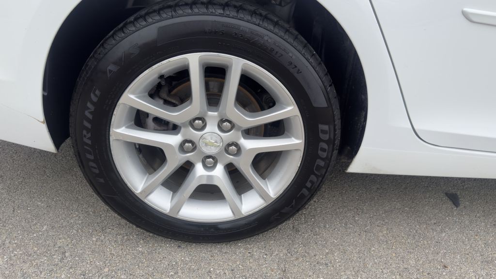 2014 Chevrolet Malibu Image 11