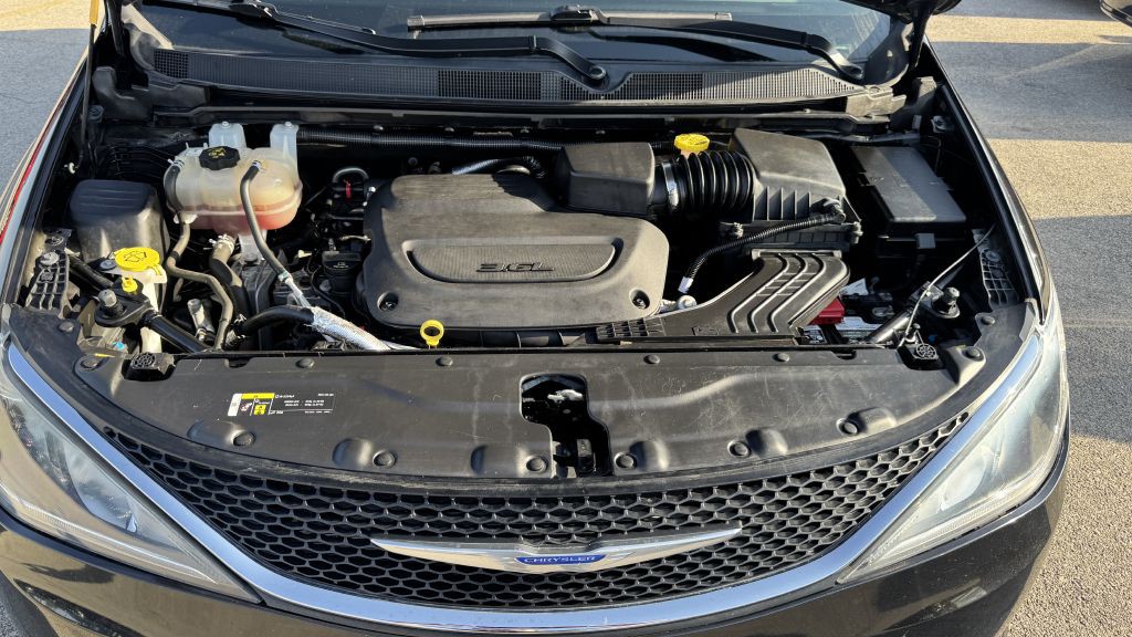 2019 Chrysler Pacifica Image 9