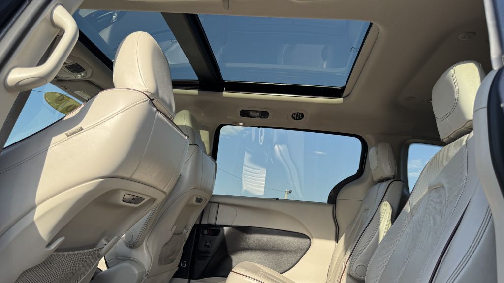 2019 Chrysler Pacifica Image 20