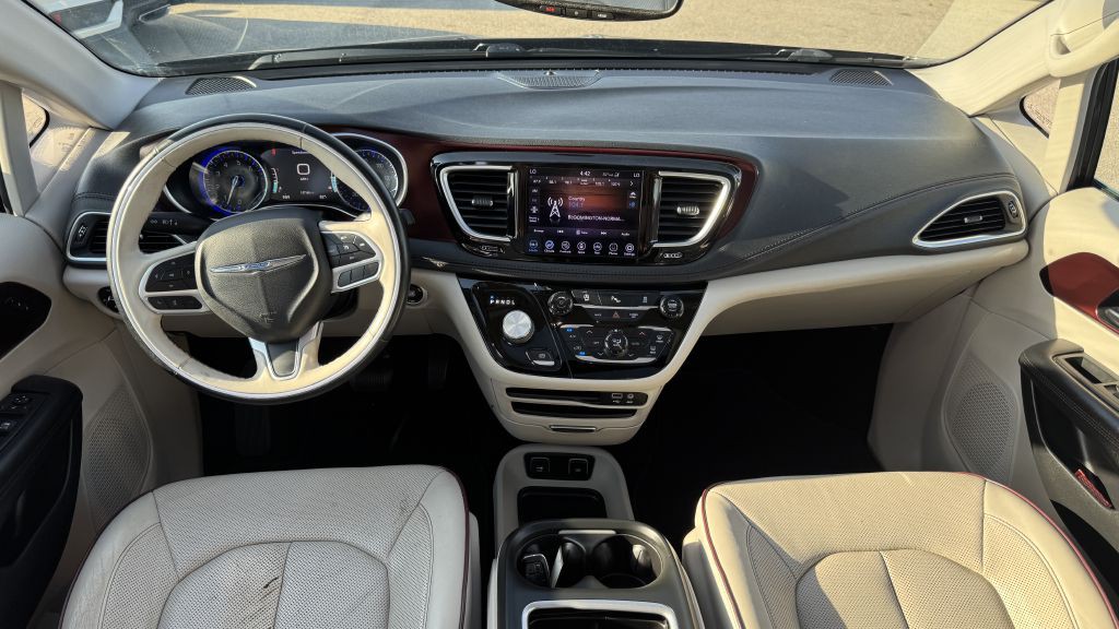 2019 Chrysler Pacifica Image 22