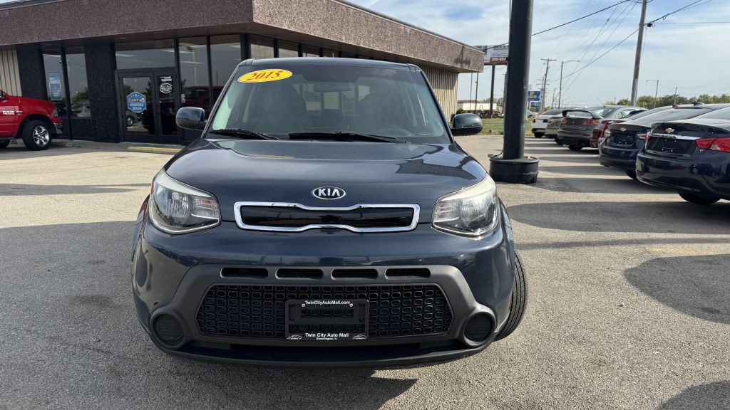 2015 Kia Soul Image 2