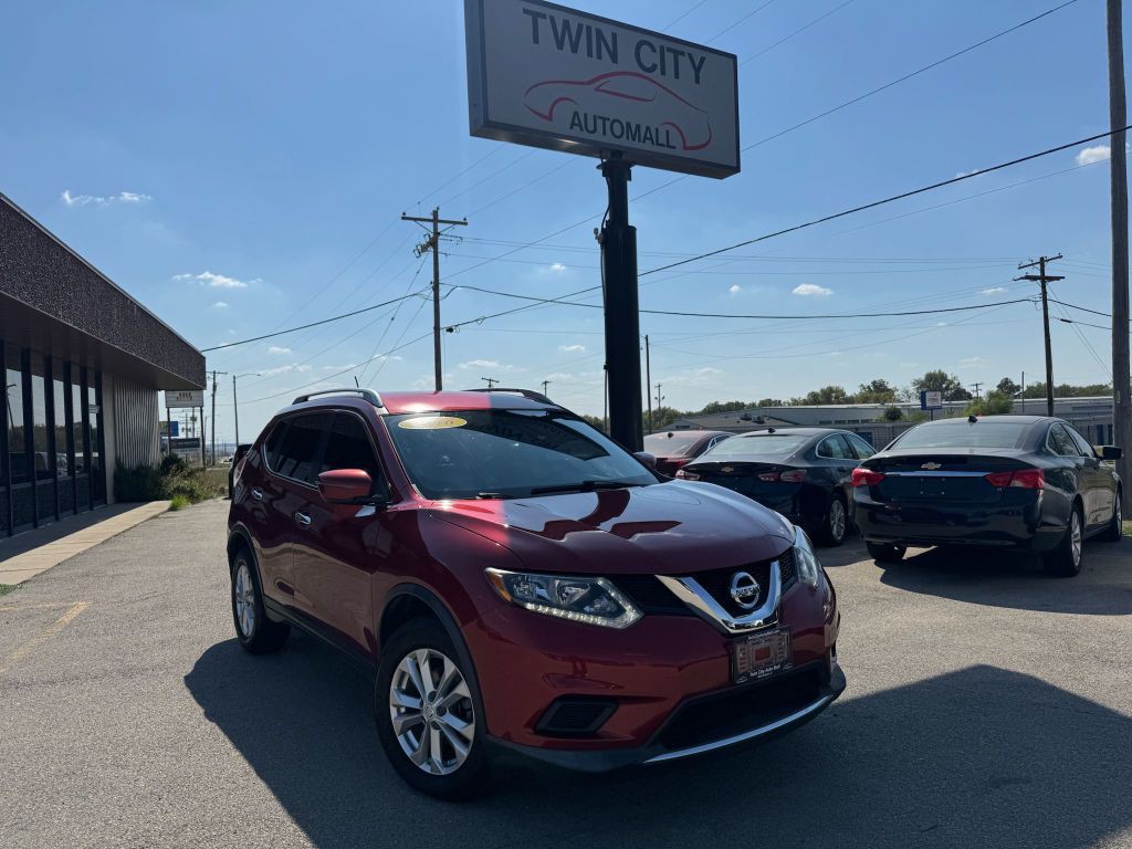 2016 Nissan Rogue Image 1