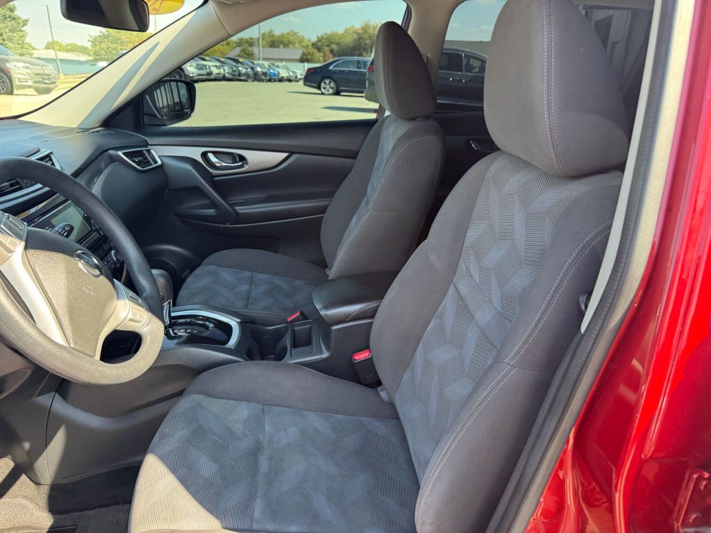 2016 Nissan Rogue Image 17