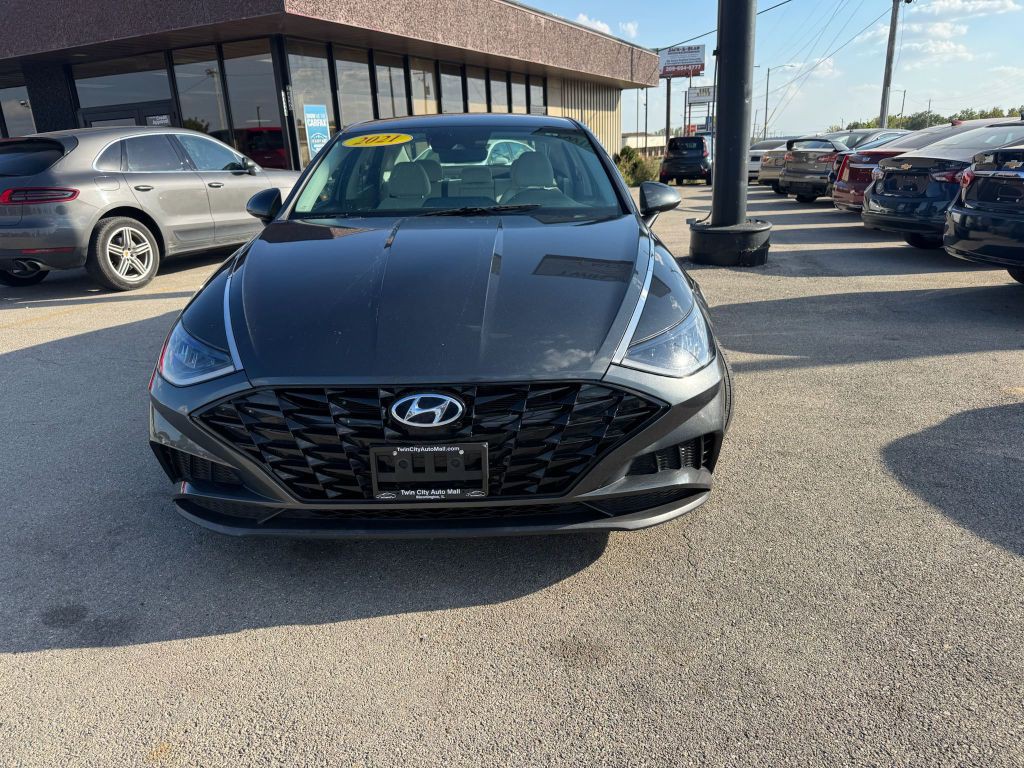 2021 Hyundai Sonata Image 2