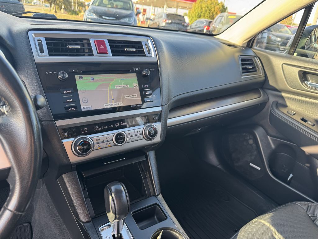 2017 Subaru Legacy Image 28