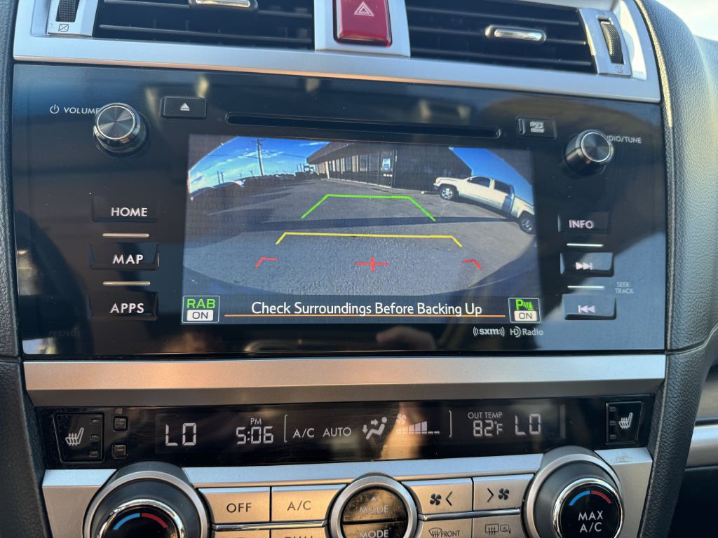 2017 Subaru Legacy Image 31