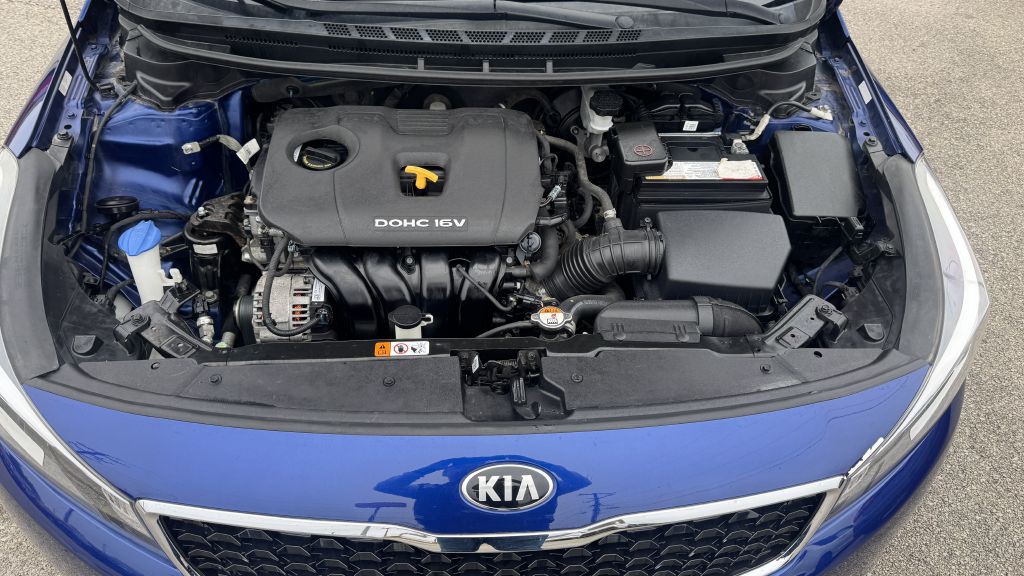 2017 Kia Forte Image 11