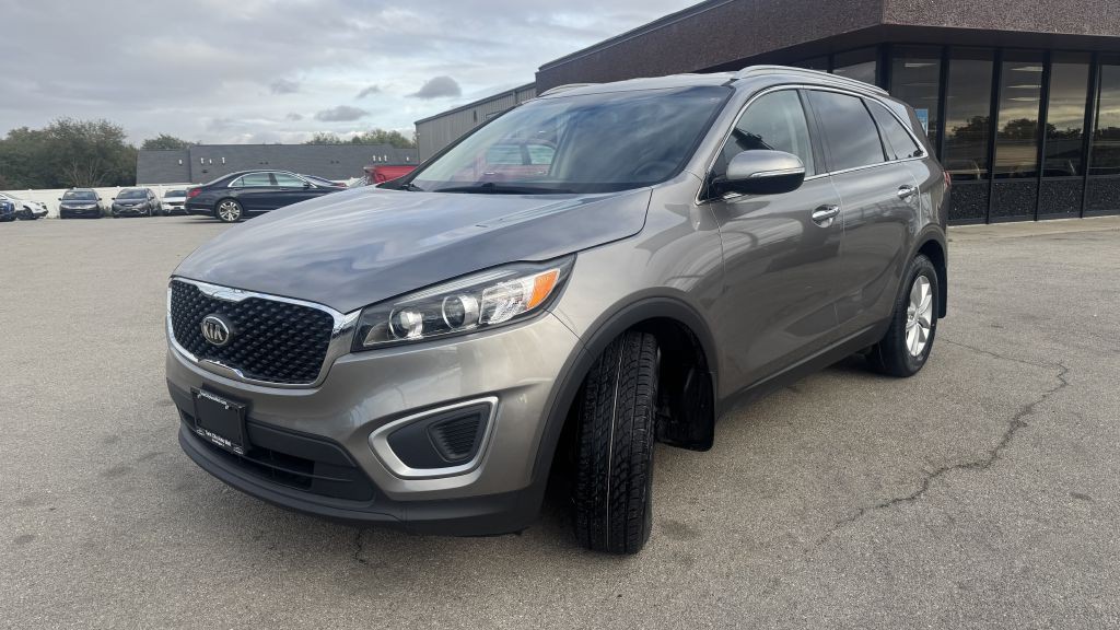 2017 Kia Sorento Image 3