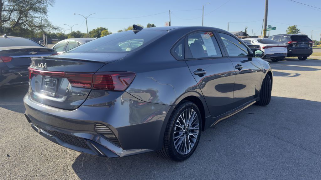 2022 Kia Forte Image 7