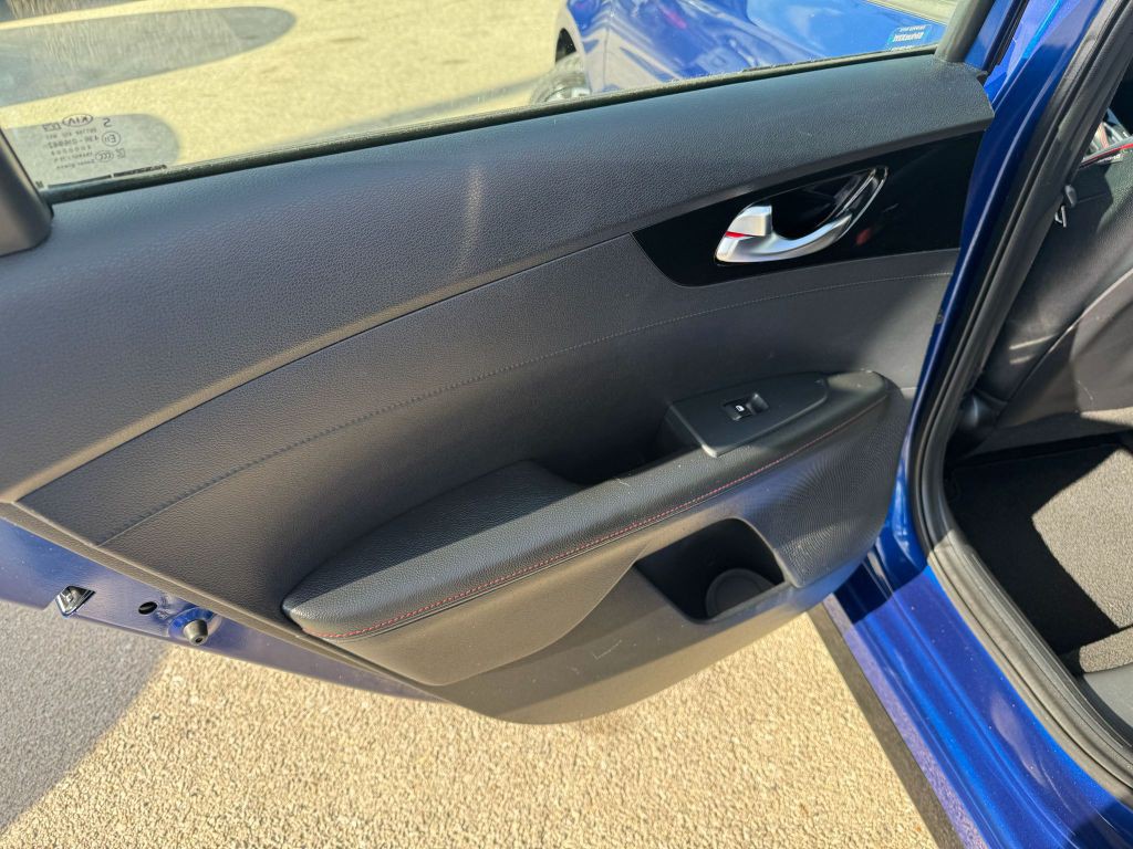 2020 Kia Forte Image 17