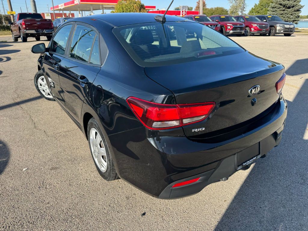 2019 Kia Rio Image 5