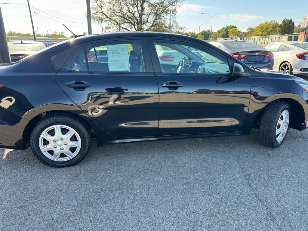 2019 Kia Rio Image 8
