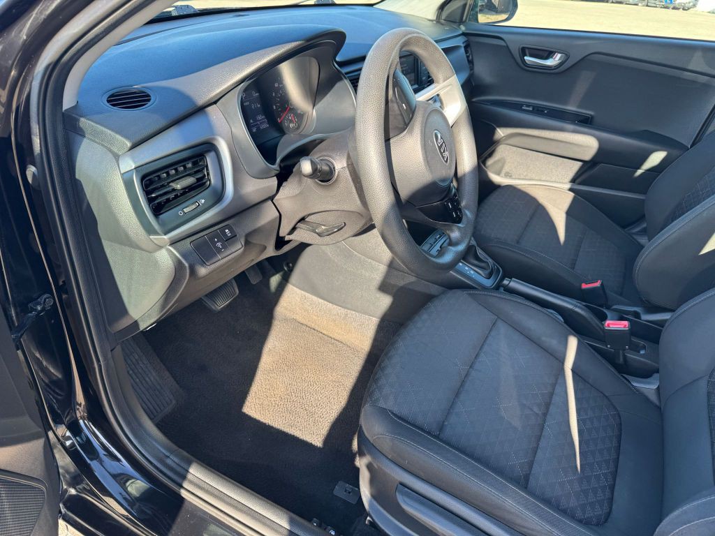 2019 Kia Rio Image 10