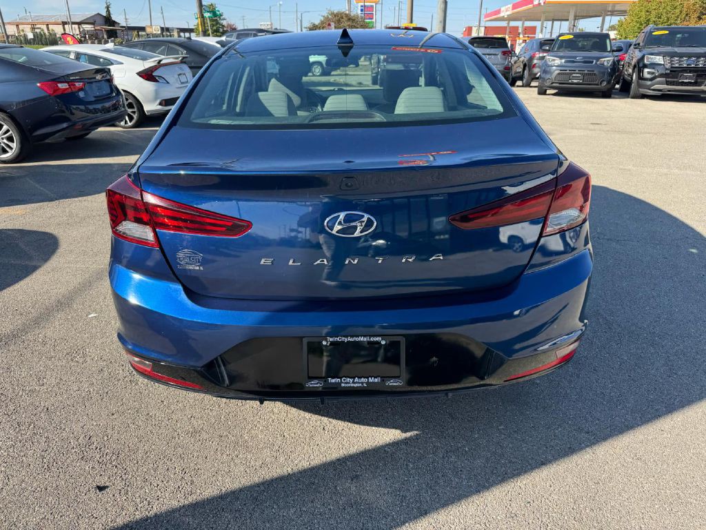 2020 Hyundai Elantra Image 6