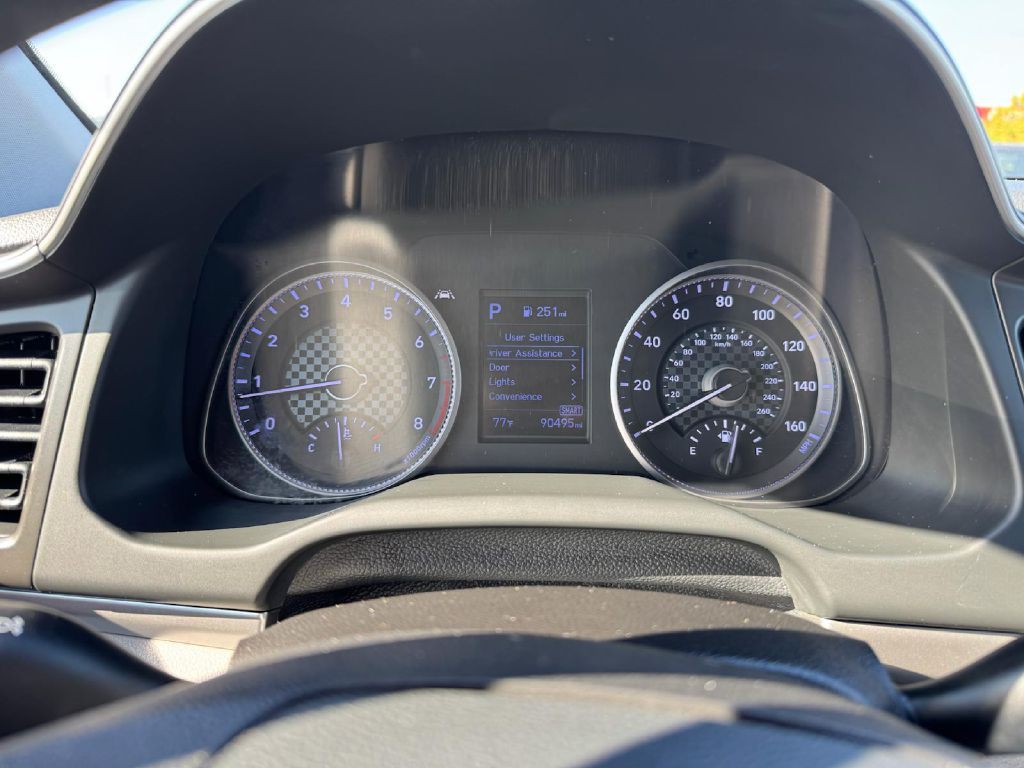 2020 Hyundai Elantra Image 20