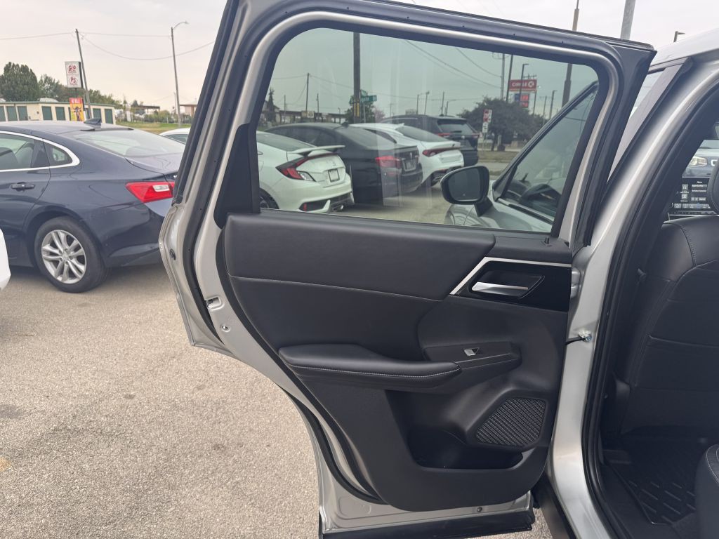 2022 Mitsubishi Outlander Image 20