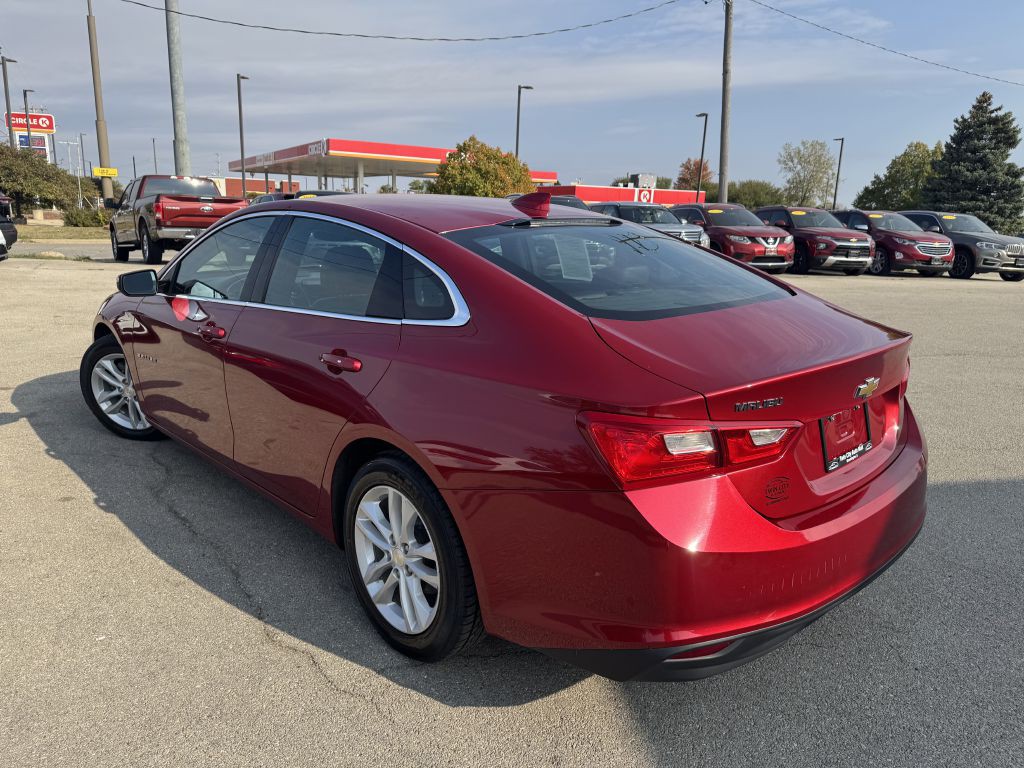 2016 Chevrolet Malibu Image 5