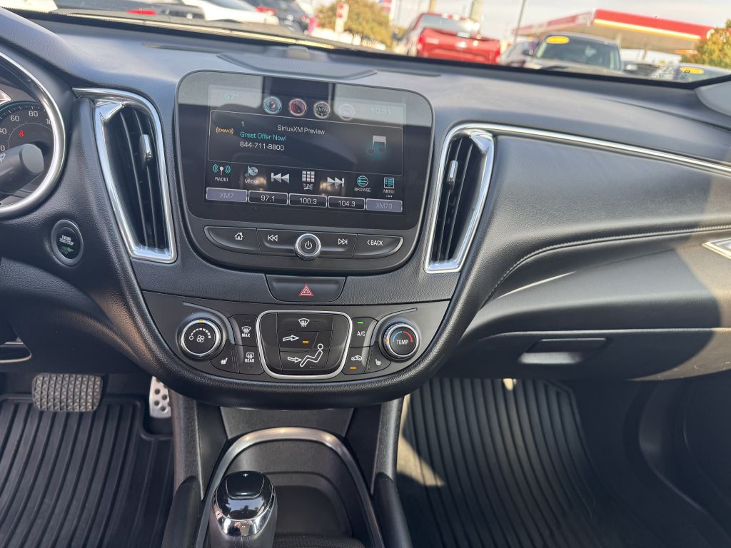 2016 Chevrolet Malibu Image 28