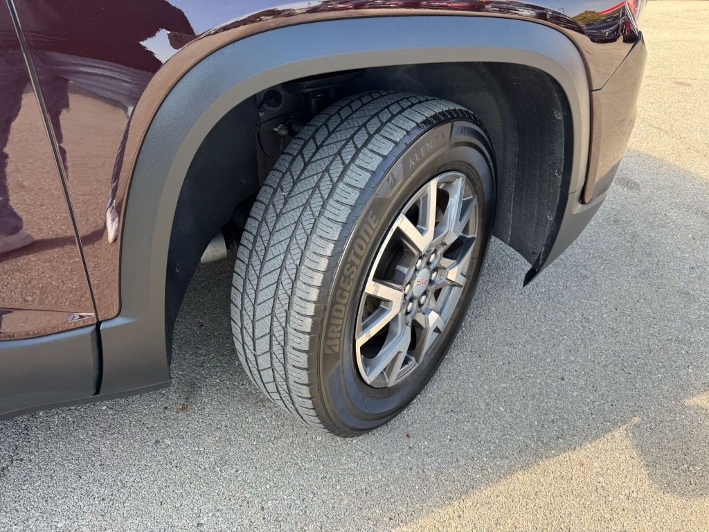 2020 GMC Acadia Image 11