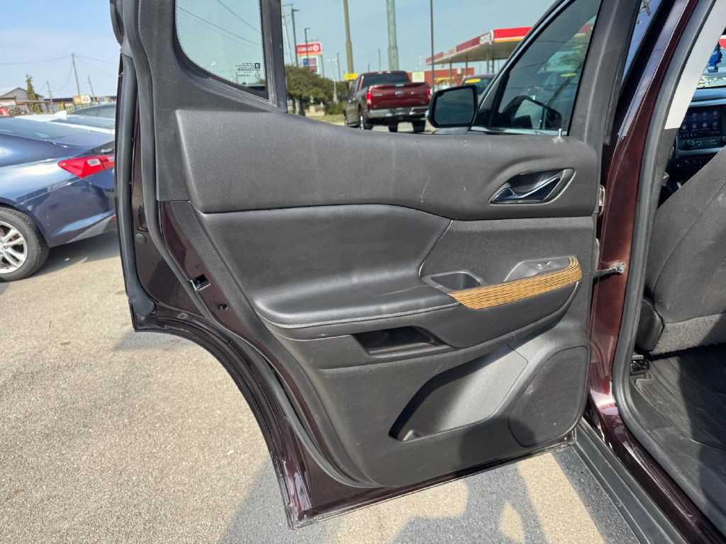 2020 GMC Acadia Image 22