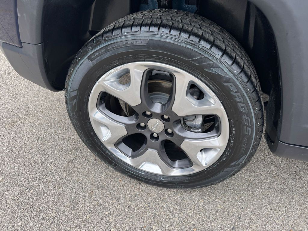 2018 Jeep Compass Image 10