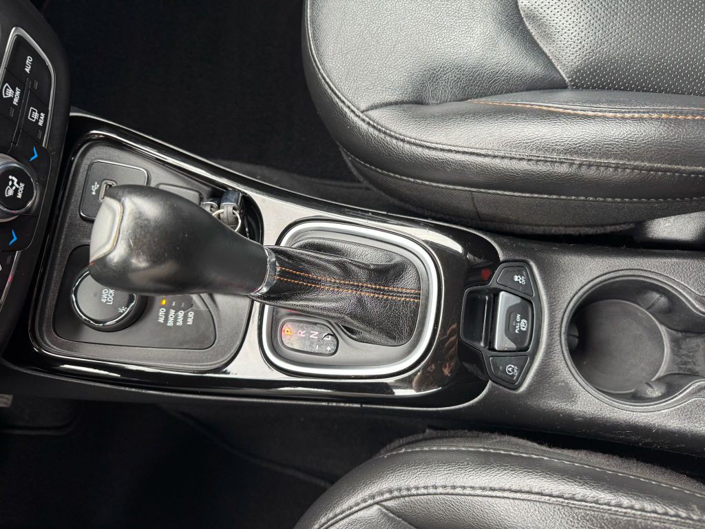2018 Jeep Compass Image 19