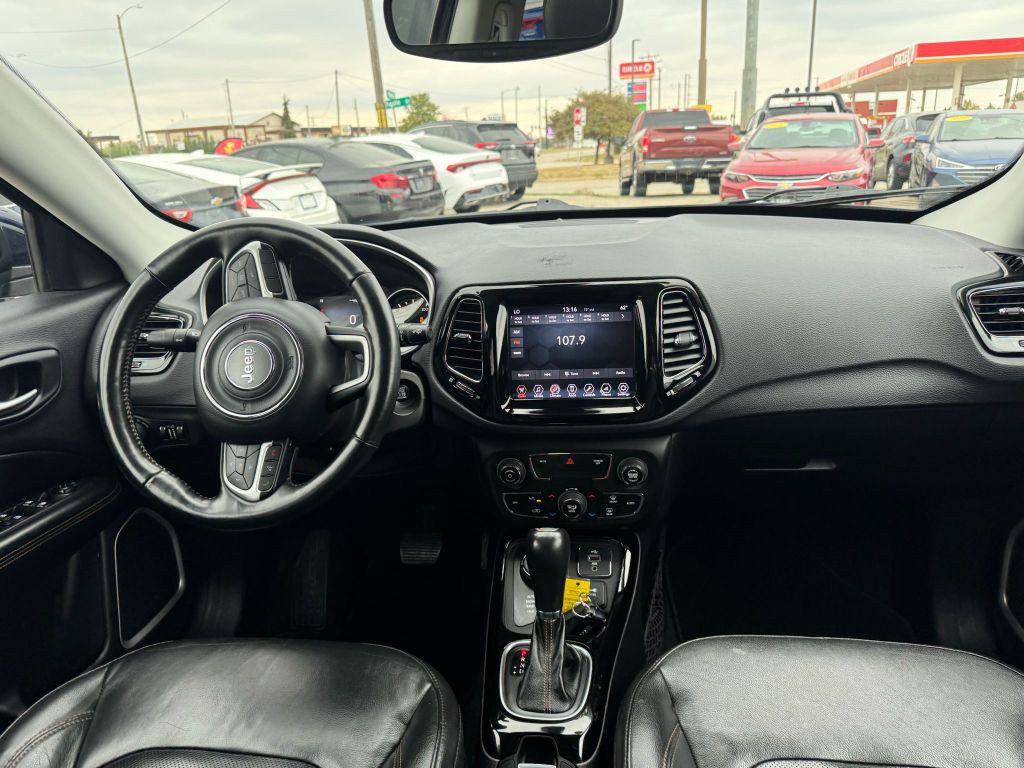 2018 Jeep Compass Image 21