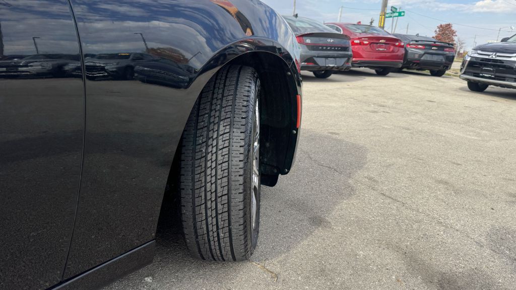 2016 Dodge Charger Image 10