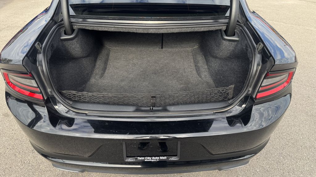 2016 Dodge Charger Image 12