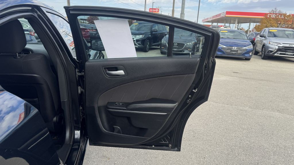 2016 Dodge Charger Image 23