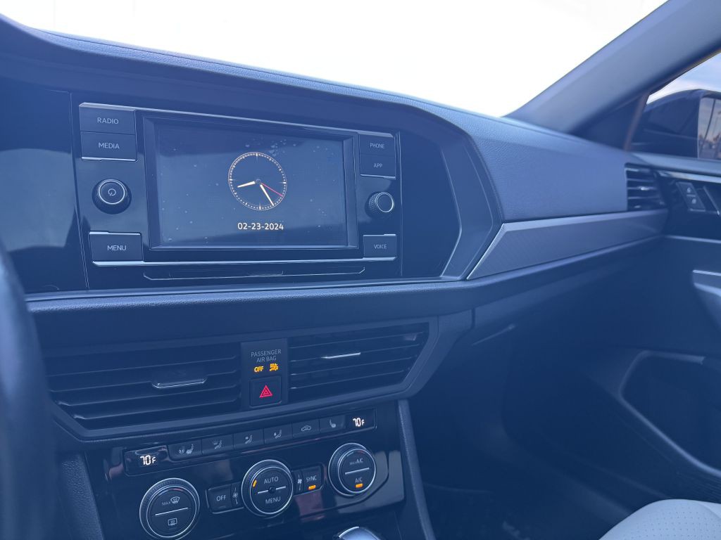 2020 Volkswagen Jetta Image 28