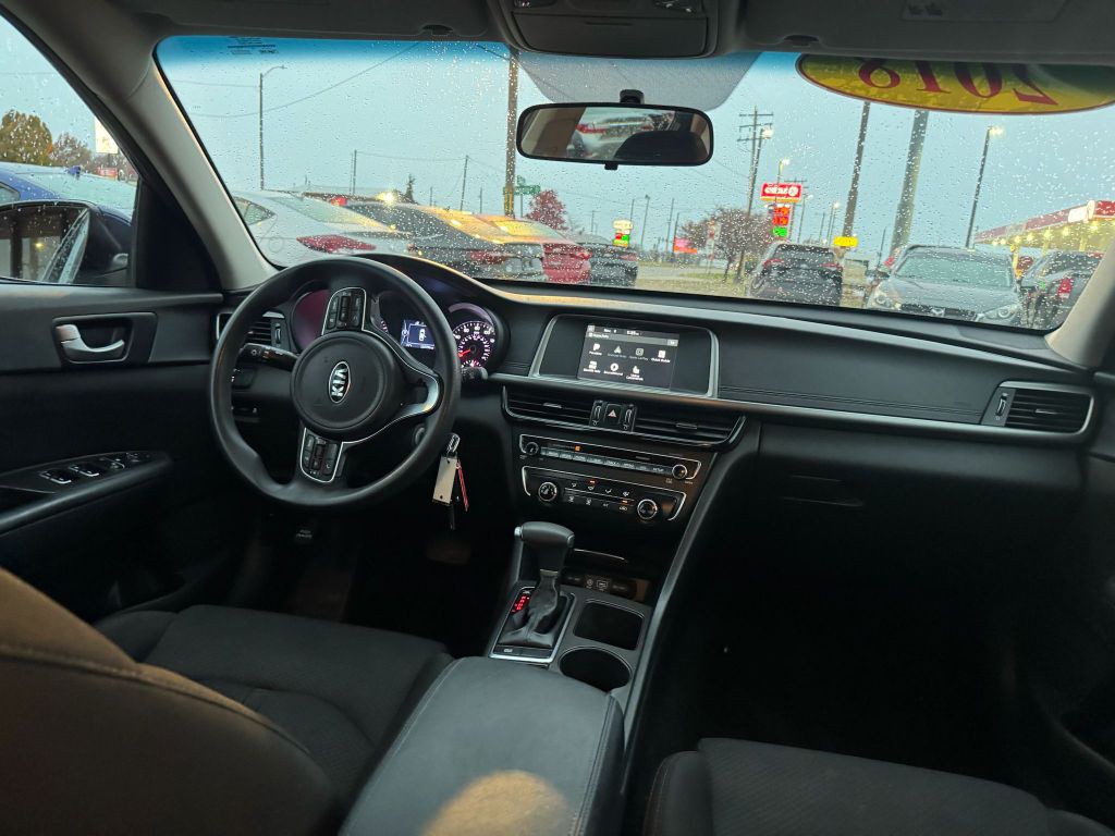 2018 Kia Optima Image 18