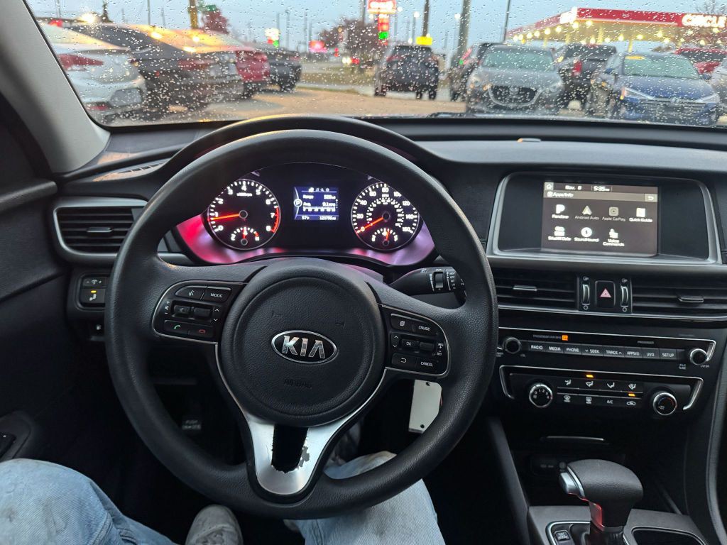 2018 Kia Optima Image 24