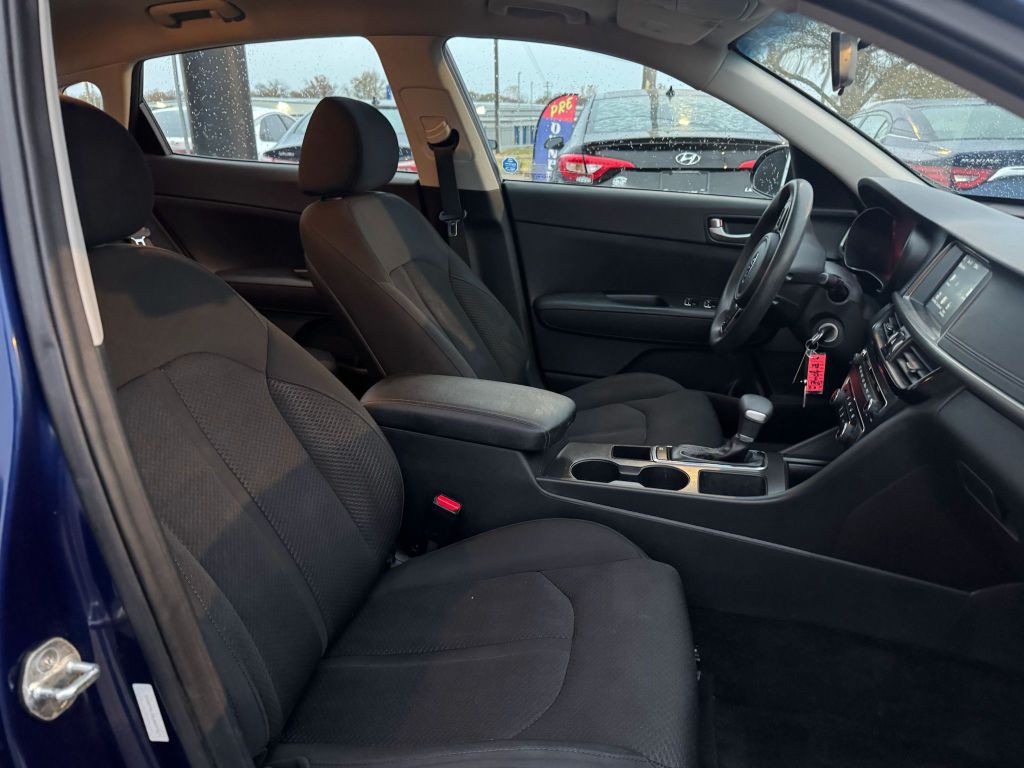 2018 Kia Optima Image 29
