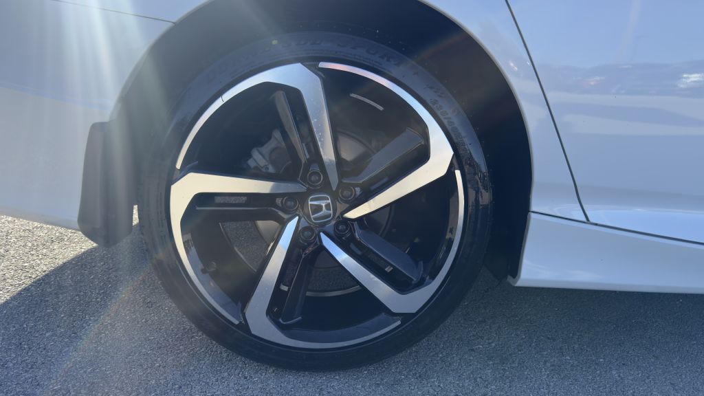 2022 Honda Accord Image 10