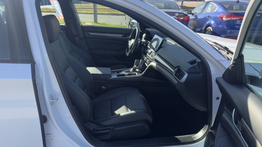 2022 Honda Accord Image 25
