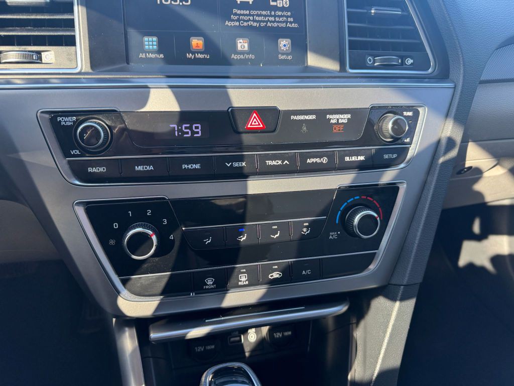 2017 Hyundai Sonata Image 10